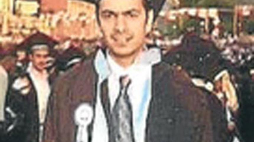 ‘Büyük abi’ okullu oldu