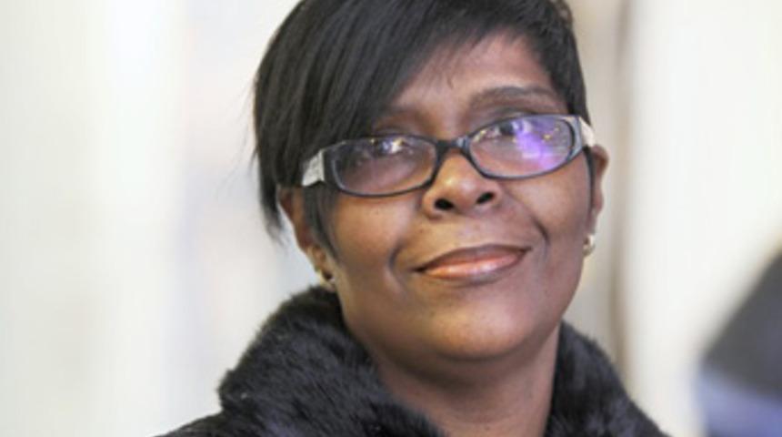 Yemek arası vermedi diye kovuldu!