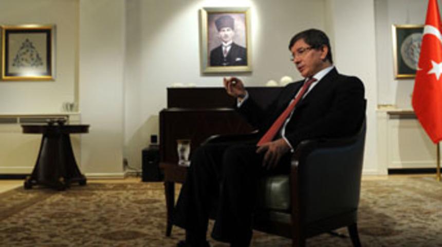 Davutoğlu: Savaş &ccedil;ıkarmak isteyenler var