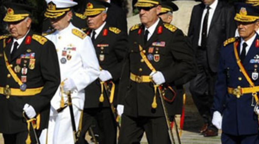 "Komutanlar istifa edecek" haberine yalanlama