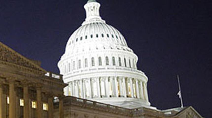 Türkiye karşıtı tasarı boş salonda geçti