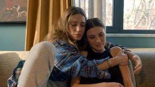 Aile dizisinin Yağmur’u Yüsra Geyik Taş Kağıt Makas dizisinde