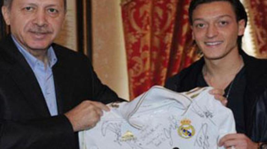 Erdoğan bilmeden kumar reklamı yaptı