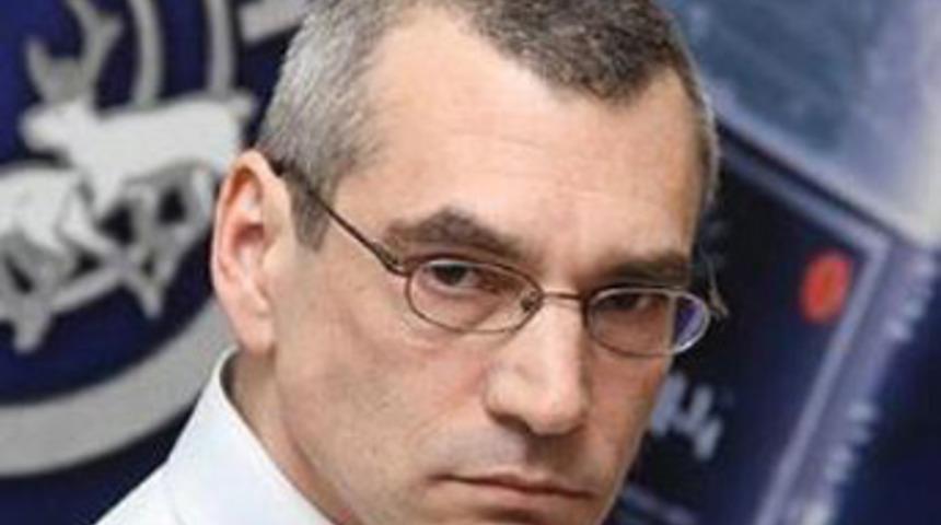 Fransa'ya bir darbe de Ermenilerden