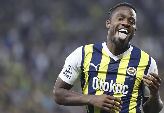 Trabzonspor, Fenerbahçe'nin golcü oyuncusunu istiyor! Abdullah Avcı'dan Ertuğrul Doğan'a sürpriz talep...