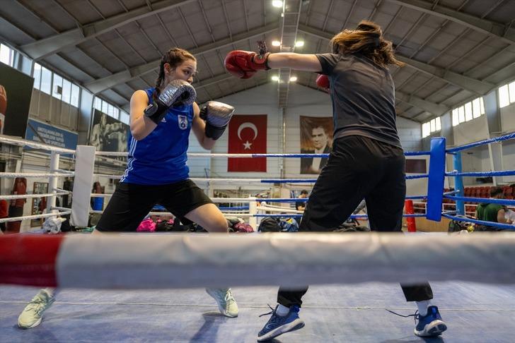 Hayalini kızlarıyla hayata geçirdi, hikâyeyi öğrenenlerin aklına "Dangal" geldi! Hindistan yapımı ünlü film, Türkiye'de gerçek oldu G5