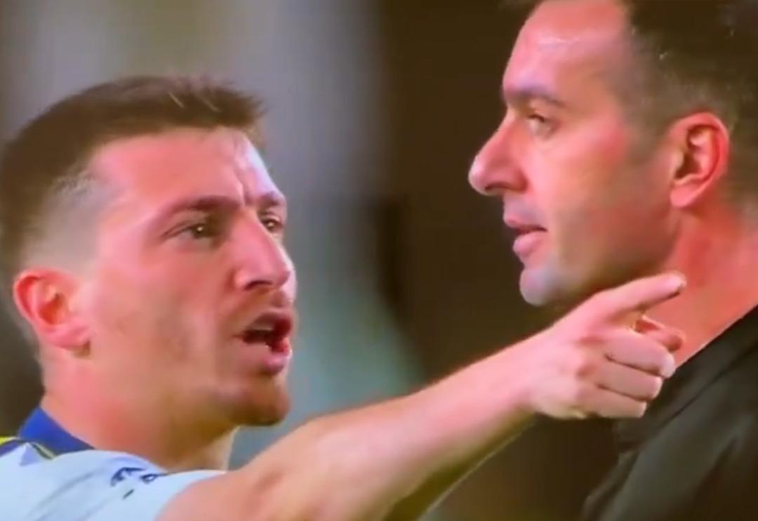 Mert Hakan Yandaş'tan ma&ccedil;ın hakemine tehdit ''Hocam dikkatli ol, buradan &ccedil;ıkamazsın!''