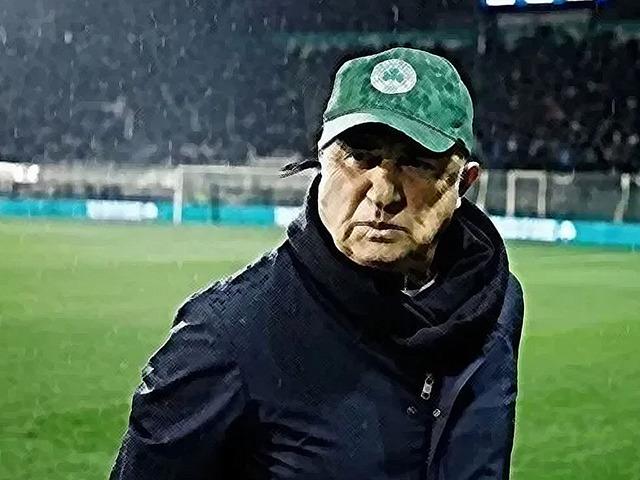 Fatih Terim Yunanistan'da tarih yazıyor! Ligin en zorlu deplasmanı olan Olympiakos maçında 1-0 geriye düşmelerine rağmen 3-1 kazanmayı bildiler...