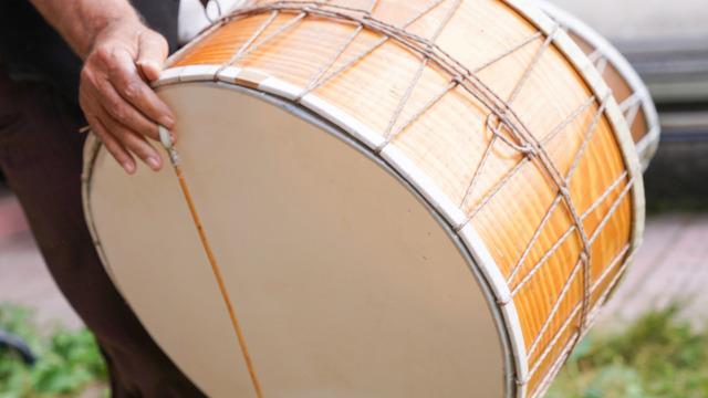 Ramazan davulcusu manileri 2025: En güzel, kısa, komik Ramazan davulcusu manileri