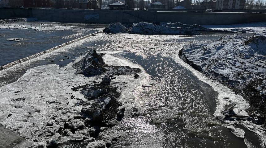 Ağrı’da soğuklar etkisini göstermeye devam ediyor