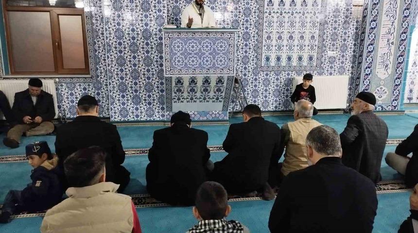 Varto’da ilk teravih namazı kılındı