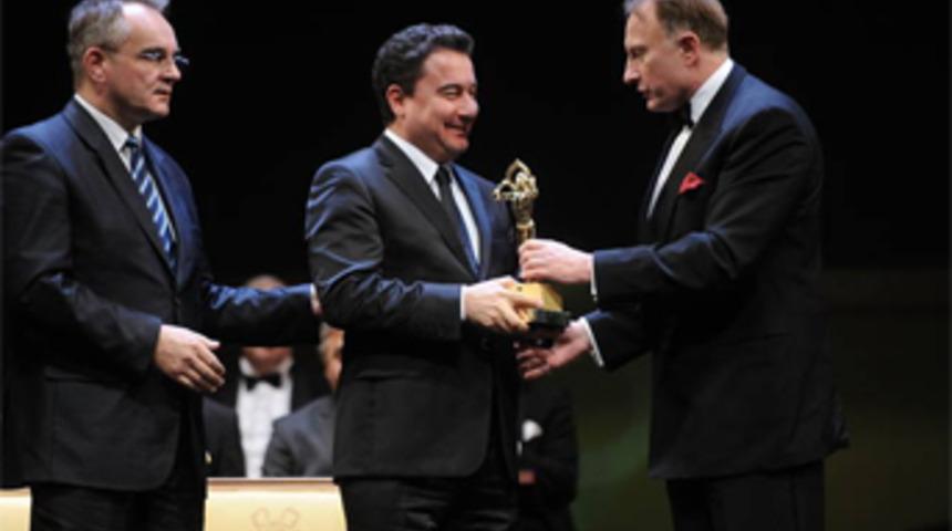 Erdoğan'a BCC Altın Heykel Ödülü