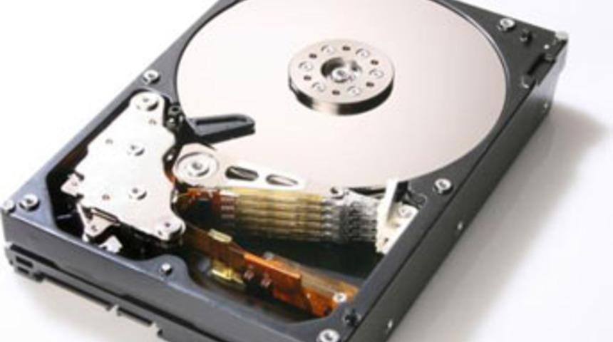 Hitachi'den 4 TB&rsquo;lık masa&uuml;st&uuml; diski