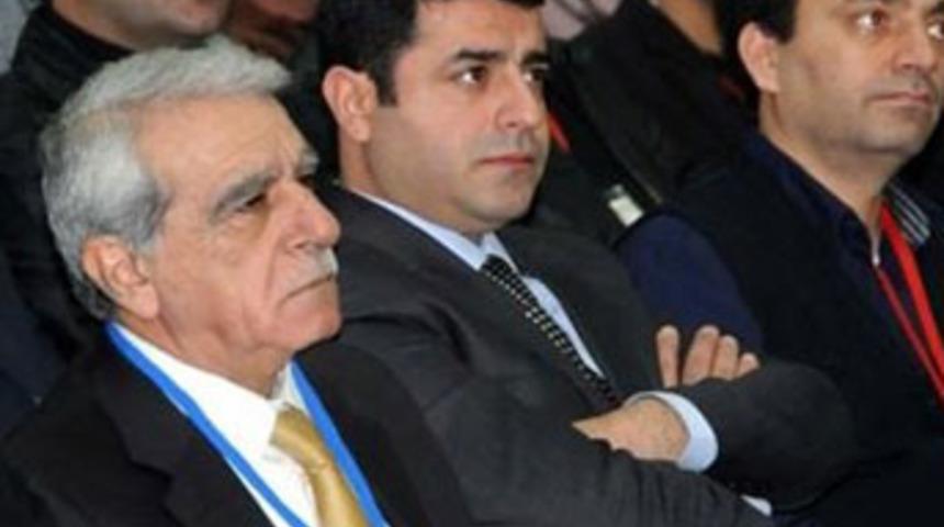 'Hükümetin meşruiyetini kabul etmiyoruz'