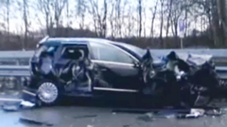 30 ara&ccedil; birbirine girdi!