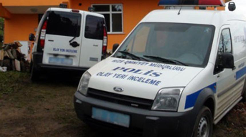 &Ouml;ğretmenin cinneti: 4 &ouml;l&uuml;