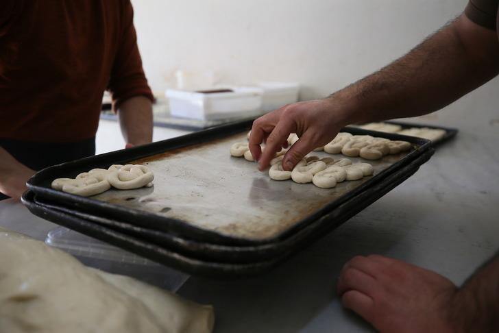 11 aydır bunu bekliyorlardı! Dükkanların önünde sıraya girdiler... 'Başka zaman bulamazsınız' G4