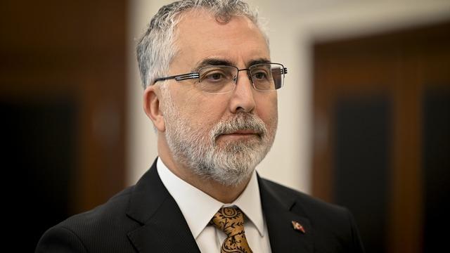 Bakan Işıkhan'dan İş gücü istatistikleri değerlendirmesi
