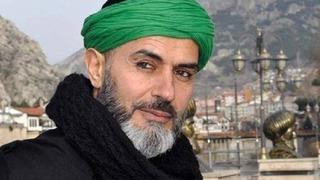 Maneviyata döndü! Yaşar Alptekin'in camide vaaz verdiği görüntüler gündem olmuştu... Taytlı hali hatırlatılınca: Ben dinimin adamıyım...