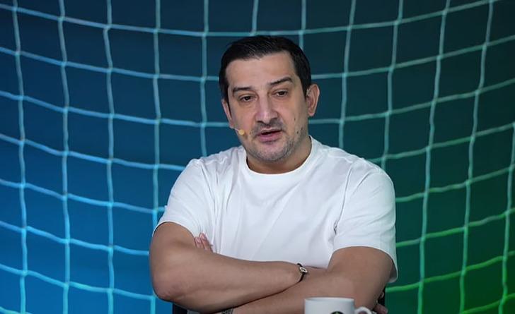 Emre Belözoğlu ile Serhat Akın arasındaki gerilim bitmek bilmiyor! "Sana mı soracağım oğlum?" G1