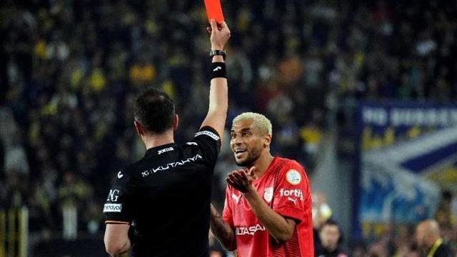 SON DAKİKA: Galatasaray'dan Fenerbahçe-Pendikspor maçına dair çok sert açıklama! 