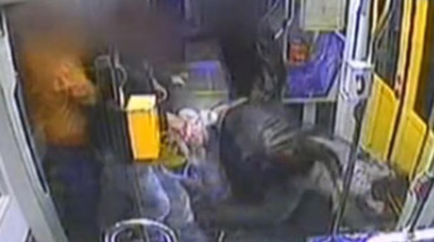 Metroda korkunç vahşet