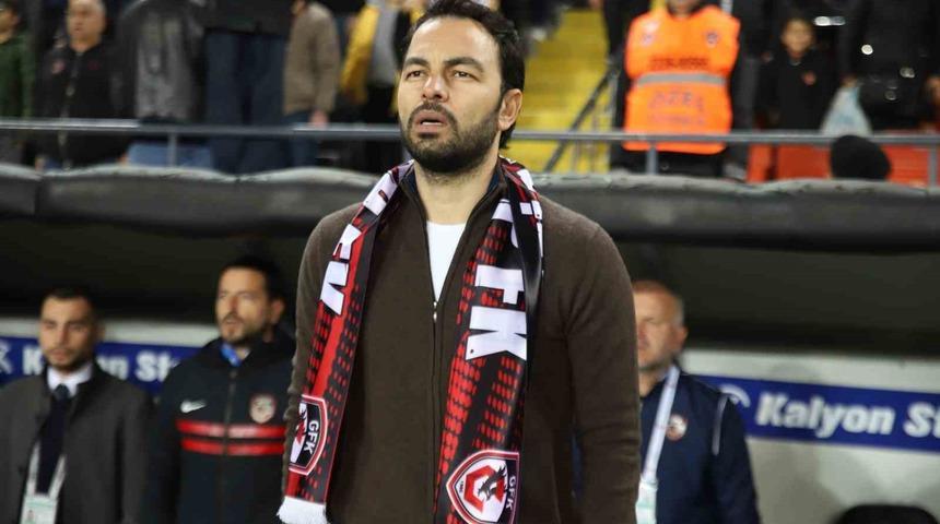Beşiktaş'ı 2-0 ile geçen Gaziantep FK'nın hocası Selçuk İnan'dan maç sonu itiraf: Bu kadarını beklemiyorduk!