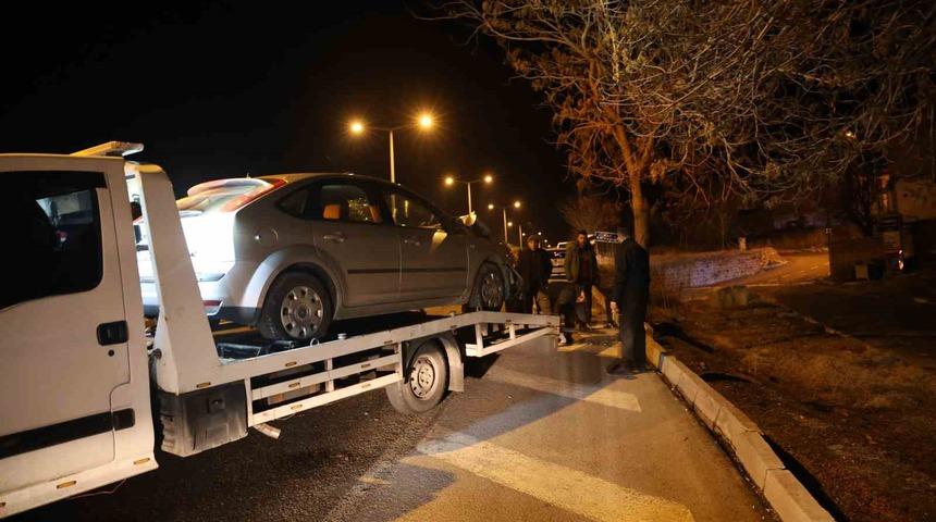 Nevşehir’de kontrolden çıkan araç ağaca çarptı: 1 yaralı