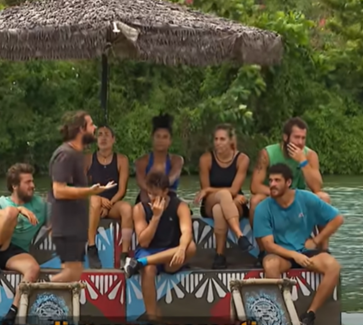 Survivor'da tansiyon yine yükseldi! Acun Ilıcalı 'Beni bile delirttiniz' diyerek konseyi topladı G1