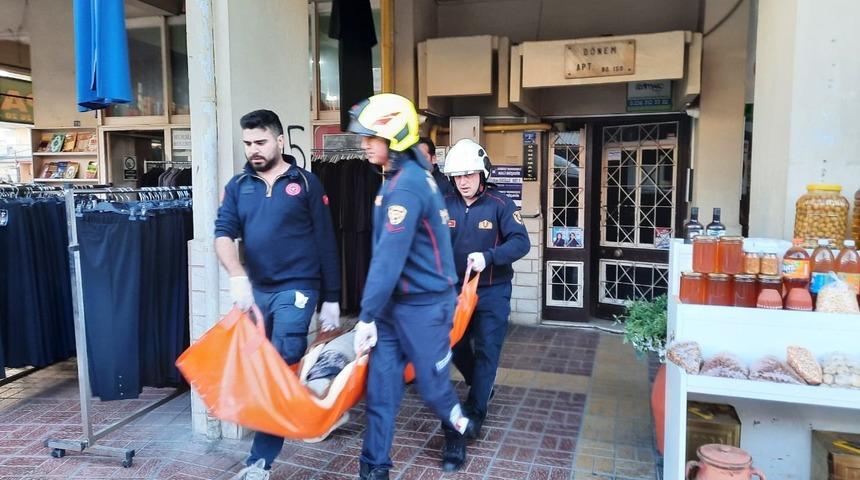 Aydın'da 4 gündür haber alınamayan yaşlı kadın evinin mutfağında baygın halde bulundu