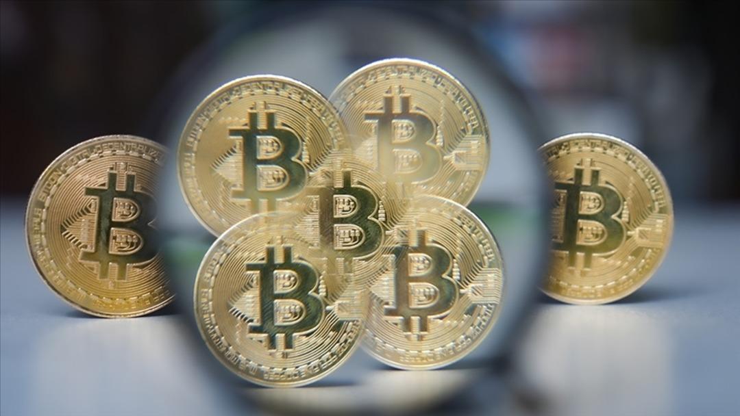 Bitcoin rekor tazeledi! 122 bin doların üzerine çıktı  Kripto para yatırımları yapan şirket sayısında artış  1