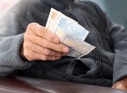  Yaş ve prim gün sayısı değişecek, emeklilik reformu masada! Uzman isim risklere dikkat çekti: "Yoksa alacağımız maaşlar harçlık olarak kalacak"