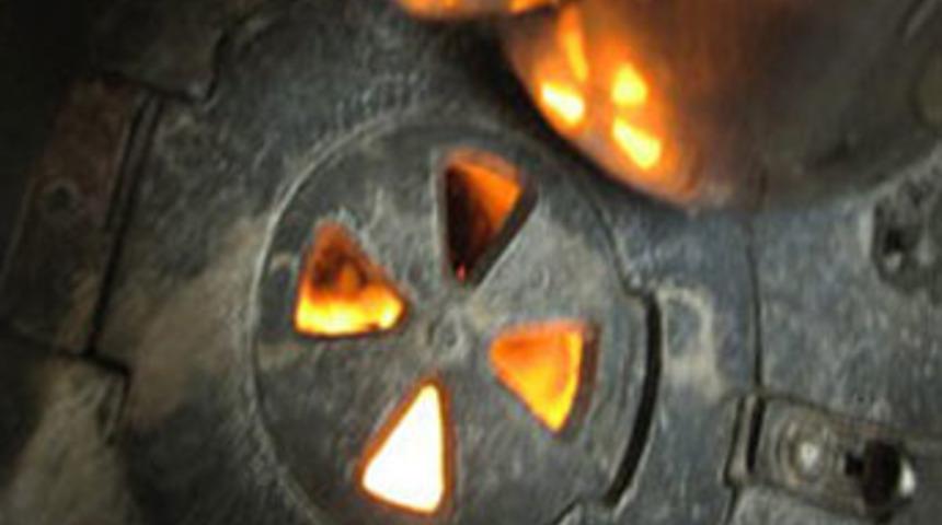 Gelini kaynar su ile haşladılar