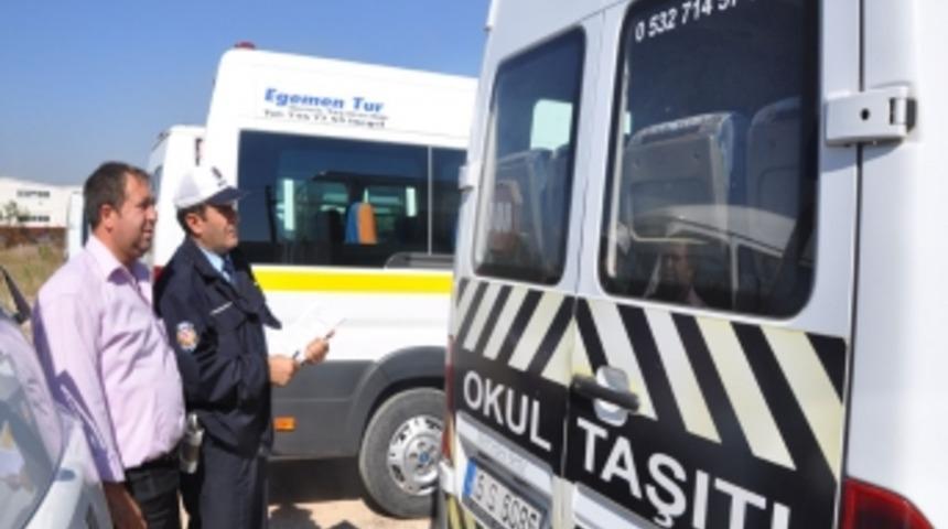 &Ouml;ğrenci servislerinde bir ilke imza attılar