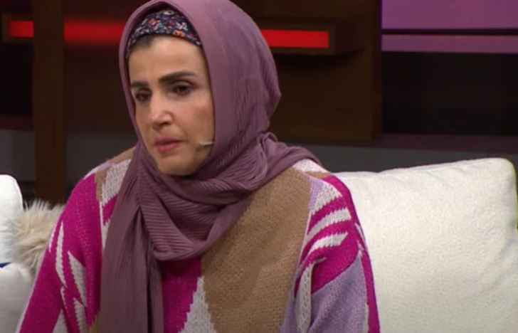 Yine inanılmaz bir itiraf: Kocası lüks hayat sözünü tutmayınca çıldırdı... "3 harflilerin suçu" deyince Esra Ezmeci kendini tutamadı G5