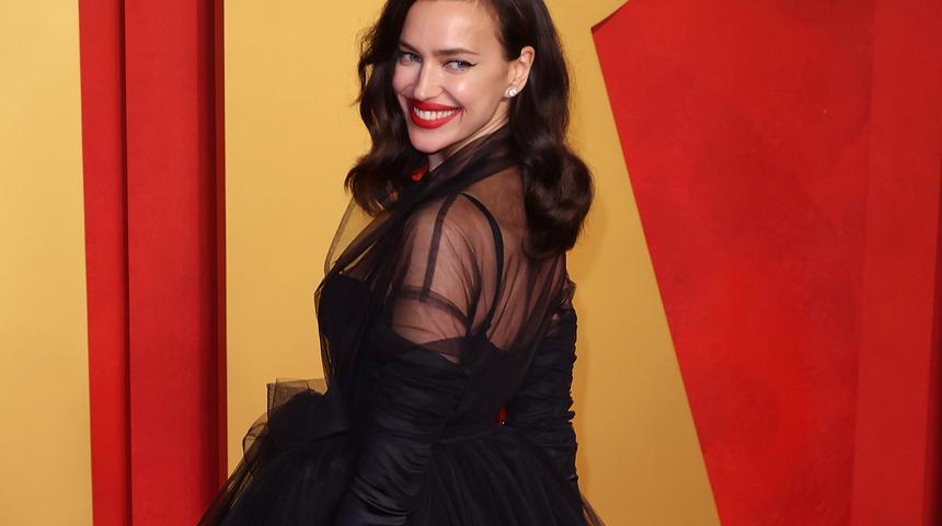 Irina Shayk Oscar Partisi'nde oldukça iddialıydı! Risk alıp...