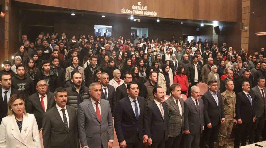 Iğdır’da İstiklal Marşı’nın kabulü ve Mehmet Akif Ersoy’u Anma programı gerçekleştirildi