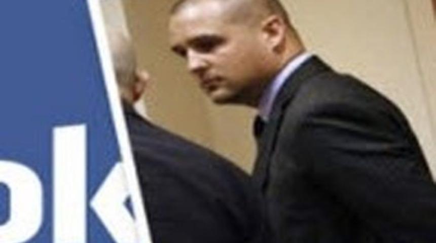 Arkadaş olarak ekledi ve...