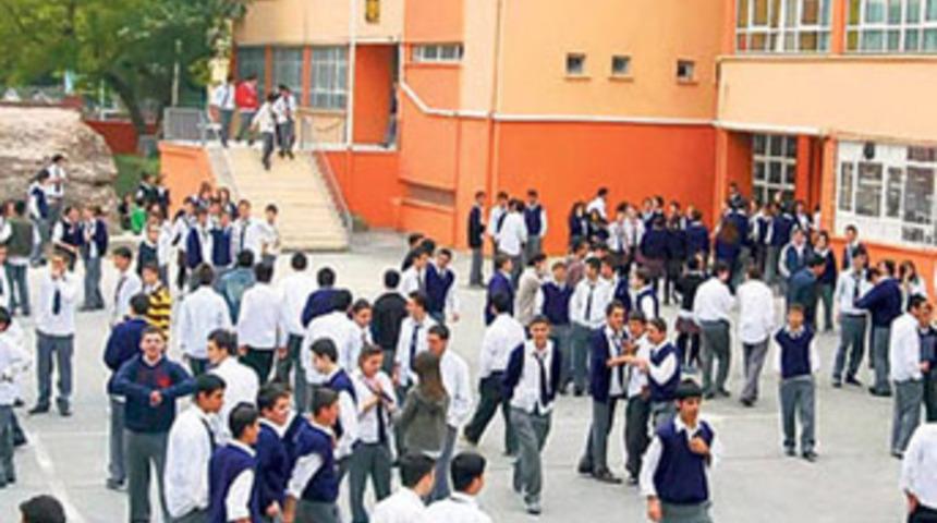 Kravat zorunluluğu kalkıyor