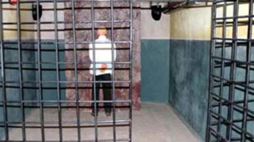 &lsquo;İşkence yapmak hayatımı mahvetti&rsquo;