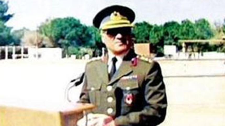 Albay'ın mezarı a&ccedil;ılıyor