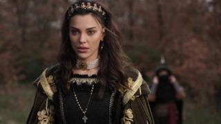 Herkes onu doğal güzel sanıyordu! Kudüs Fatihi Selahaddin Eyyubi'nin yıldızı Tuvana Türkay estetiksiz haliyle şoke etti