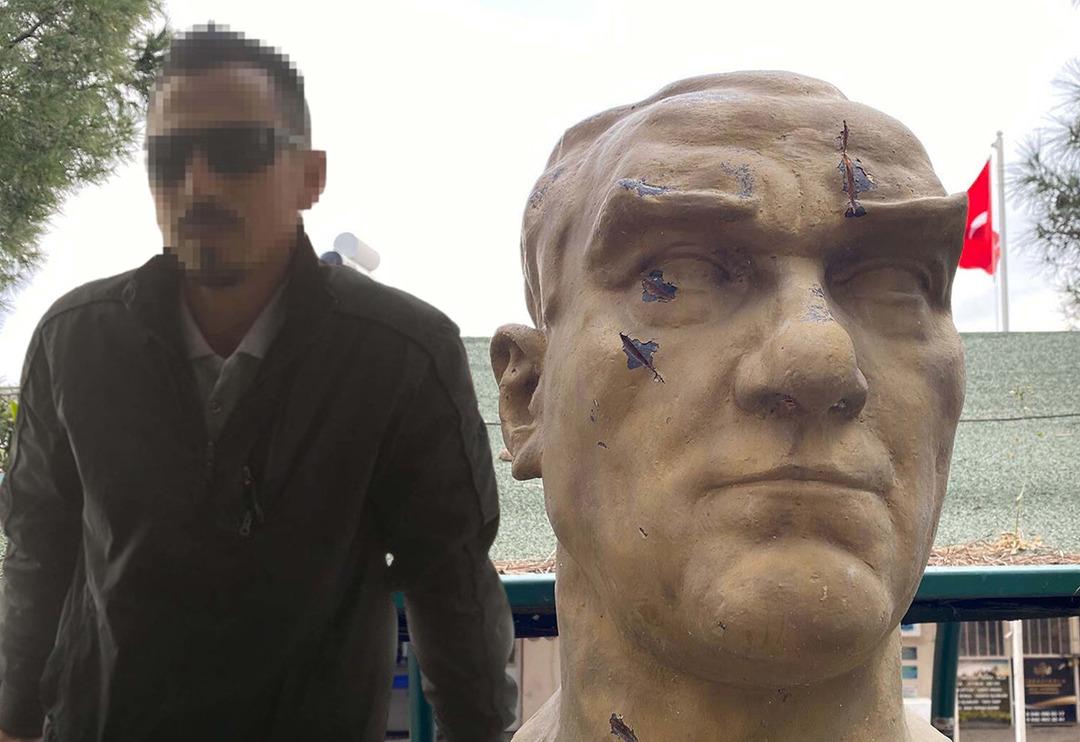 Atat&uuml;rk b&uuml;st&uuml;ne al&ccedil;ak saldırı! "Siz puta mı tapıyorsunuz" diyerek baltayla vurdu