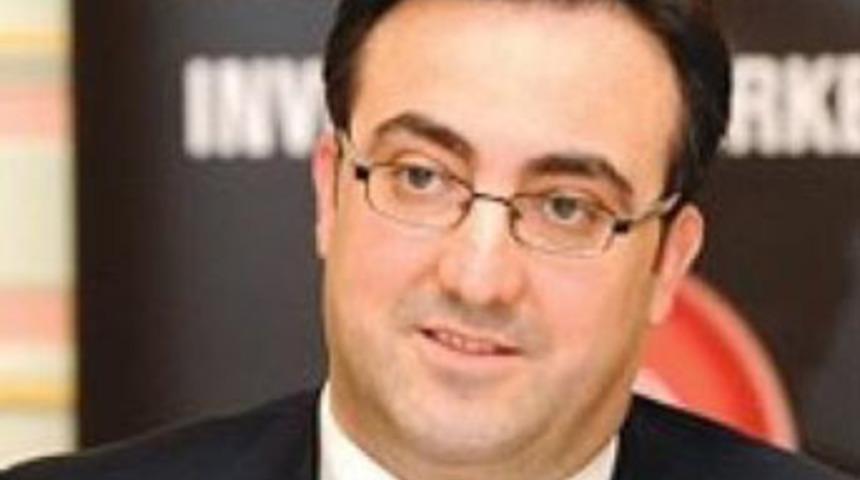 Başbakanlık'ta cuma sendromu!