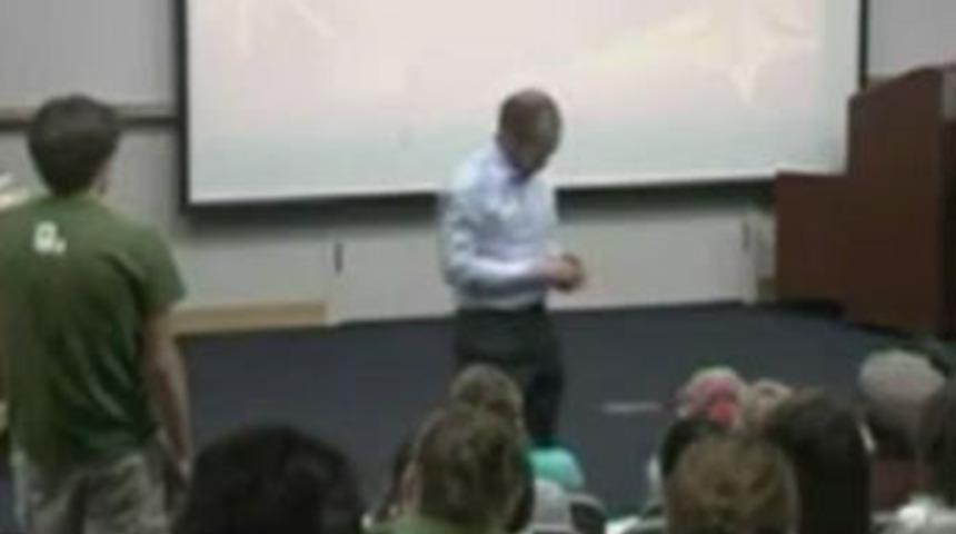 &Ouml;ğretmen &ccedil;ıldırdı!