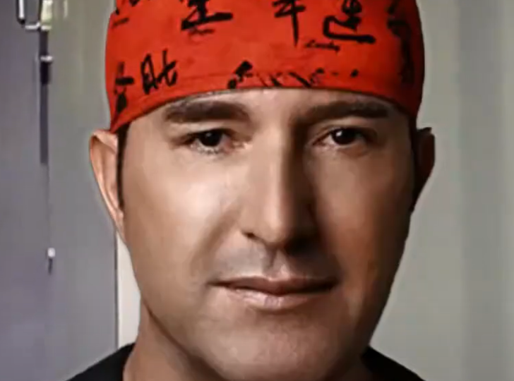 Türkiye Eylem Tok ve oğlunun ABD'ye firarını konuşuyor! Ünlü doktor Bülent Cihantimur ile ilgili çarpıcı iddialar, ismi fenomenlerin arasından çıktı: Kimse onu tanımıyor G3