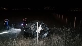 Tokat'ta tarlaya devrilen otomobildeki 4 kişi yaralandı