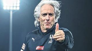 Bunu bir daha başarmak neredeyse imkansız! Fenerbahçe'den ayrılarak Al Hilal'e giden Jorge Jesus 28 resmi maçını da kazanarak dünya rekoru kırdı 