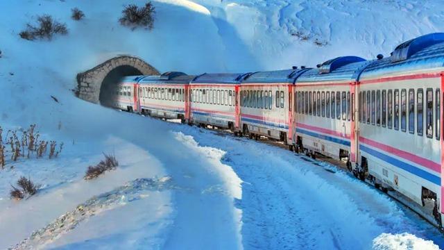 Doğu Ekspresi'nde fiyatlar uçtu: 25 bin liralık tur fiyatı için Bakanlığa çağrı! 'Elimizde etkili bir çözüm var, gitmemek...'