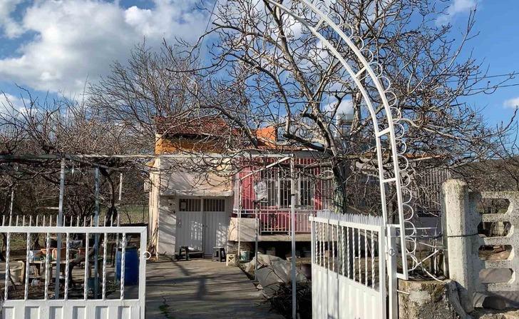 Arazisine milyonluk daireler teklif edildi! Hepsini reddetti... Jandarmaya bağışladı 'Yerim çok güzel, eğer alırsanız bağışlamak istiyorum dedim' G4